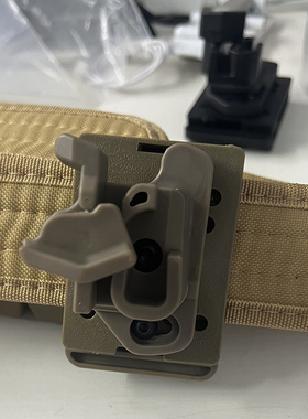 g17带灯快拔套通用格洛克G18 G19 G22 G34 G45 X1 sig竞技tti枪套