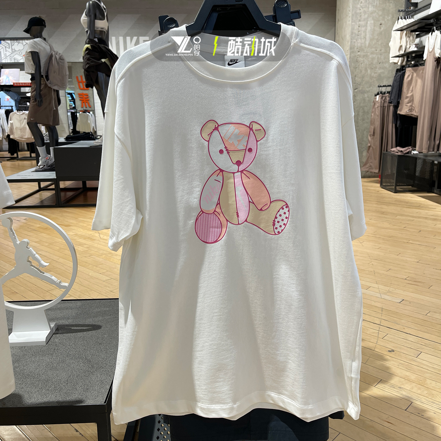 专柜正品耐克女子简约运动半袖