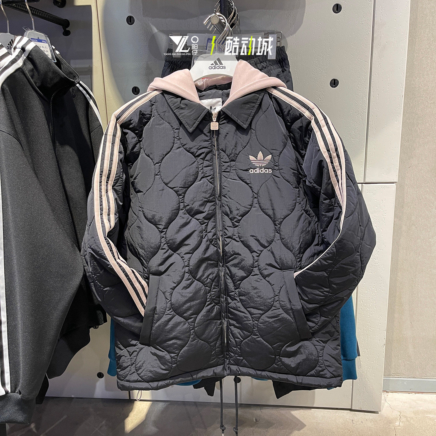 阿迪达斯男假两件连帽棉服外套