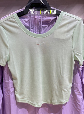 NIKE耐克女子速干短袖运动训练休闲圆领透气半袖T恤 FN3665-376