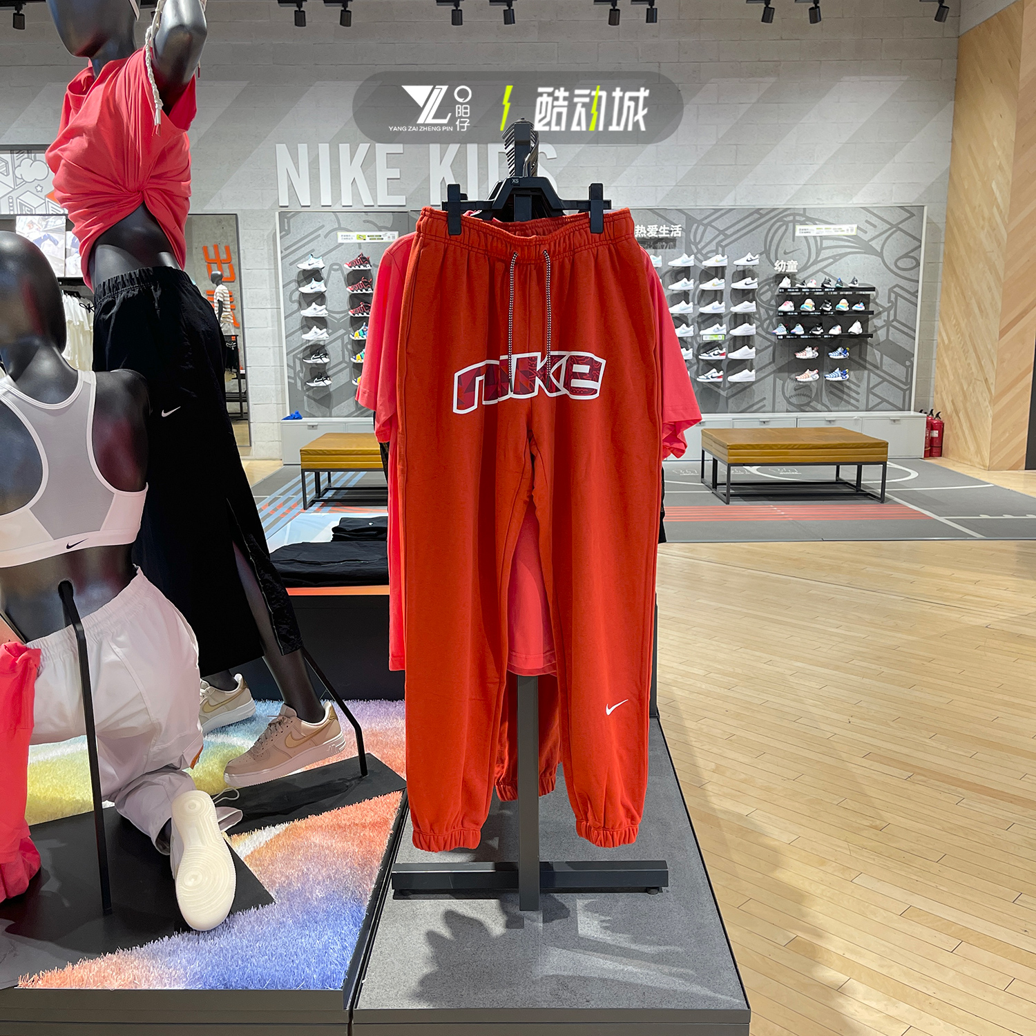 耐克女运动长裤透气针织休闲裤