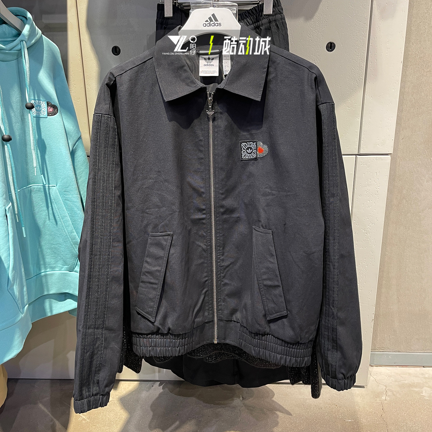 正品阿迪达斯男女运动休闲外套