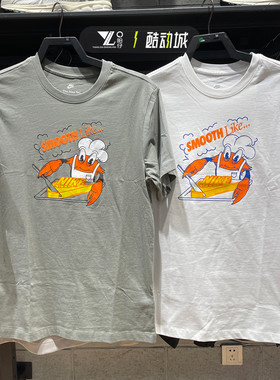 NIKE耐克男T恤卡通印花运动休闲半袖圆领透气短袖 FV3748-053-100