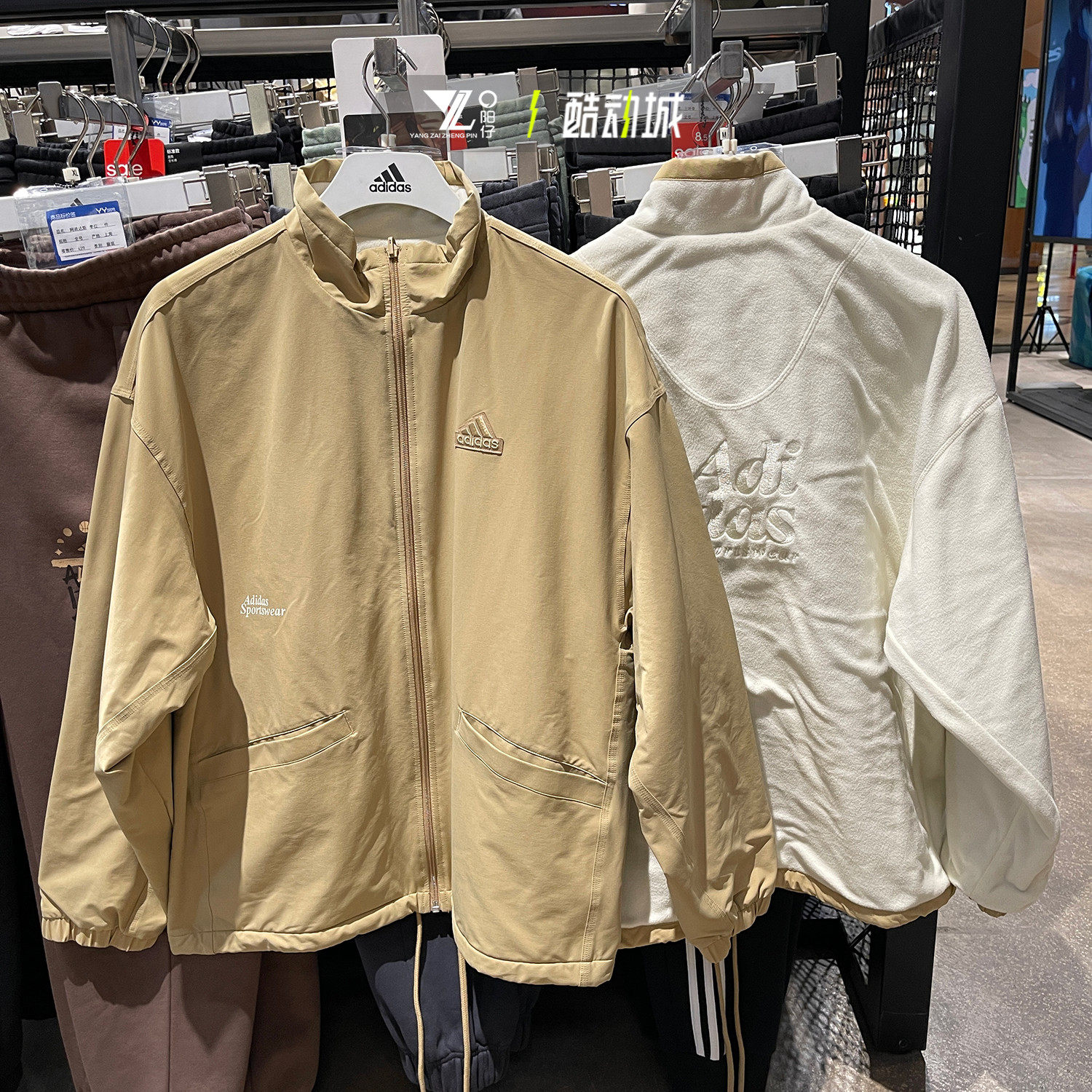 ADIDAS���ϴ�˹������˫�洩������֯����ҡ�����˶��п� IT3966 280.72Ԫ