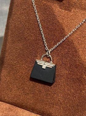设计师925纯银精工感凯利包包磨砂黑陶瓷项链女手提包吊坠锁骨链
