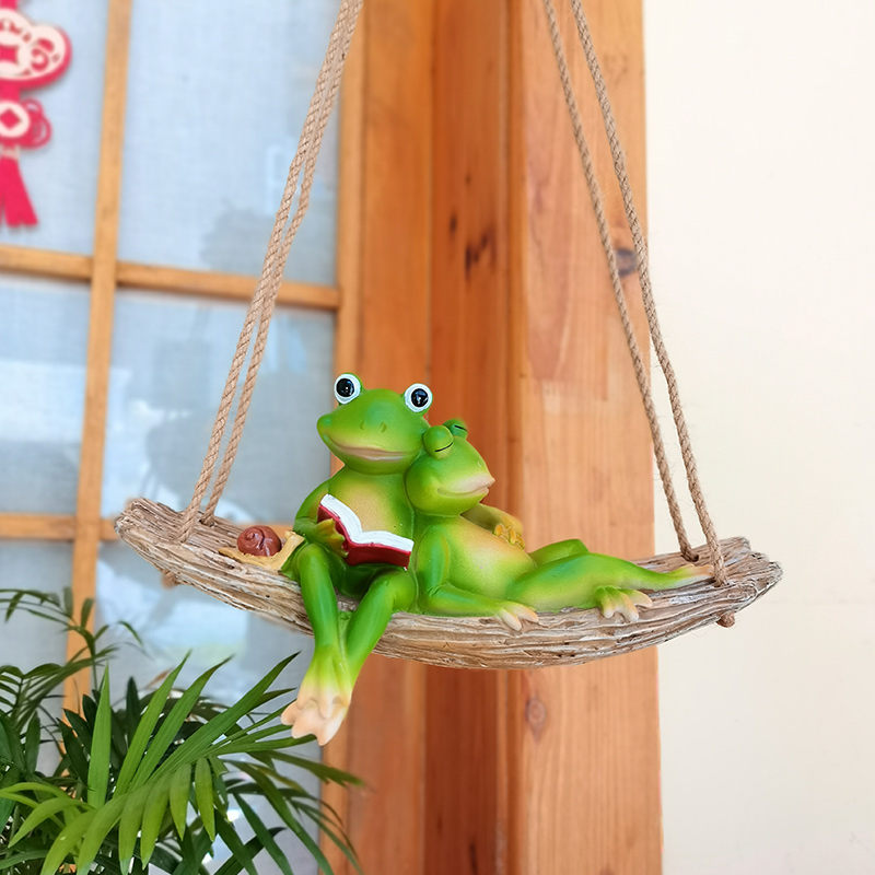 青蛙荡秋千创意摆件庭院户外花园阳台树上装饰小摆件挂件可爱卡通