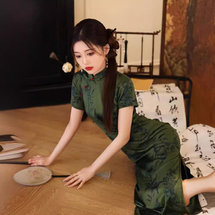 丹青客 新中式暗纹提花绿色改良旗袍女气质复古国风短袖连衣裙