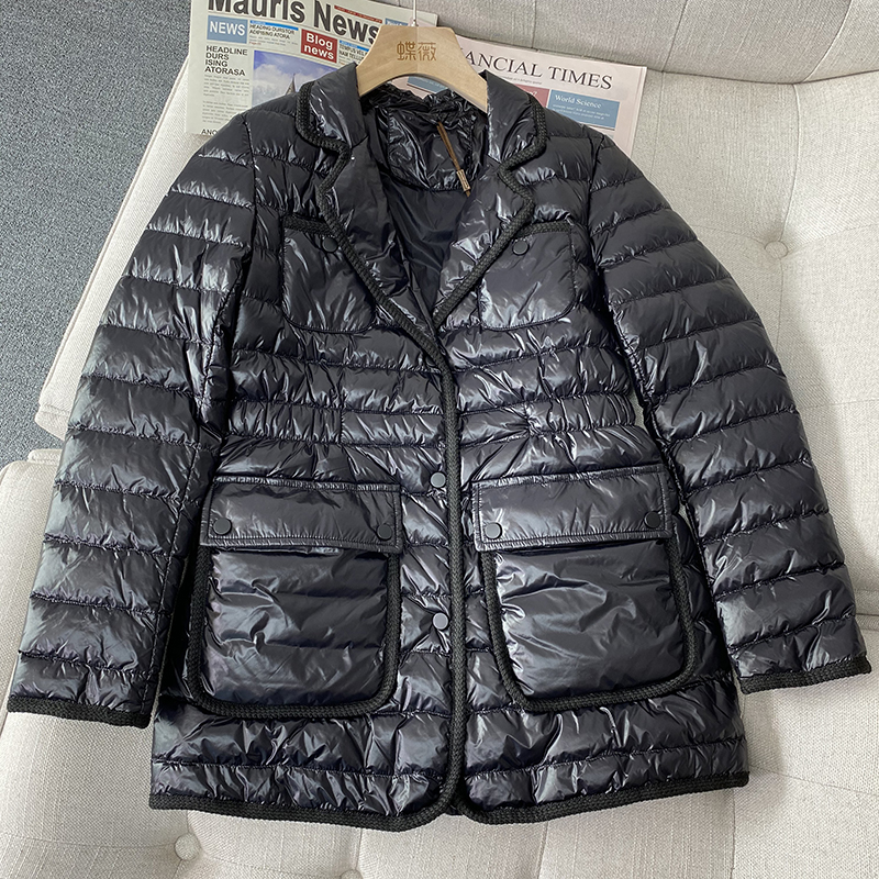 欧洲站小香风轻薄西装白鸭绒羽绒服女2024新短款修身显瘦保暖外套