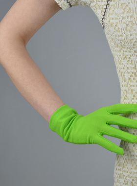 防晒手套触屏22cm短款绿色女款高弹性超薄夏季透气排汗开车网纱