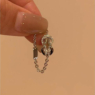 韩国东大门新款链条马蹄扣戒指时尚轻奢气质食指戒个性高级感手饰