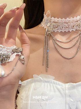 新款法式复古镶钻蝴蝶花边流苏项链高级感颈链轻奢时尚气质项饰女
