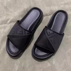 【H12】Men's Summer Slippers ins Trendy Luxury Fashion Sandals Thick-Soled Retro Designer Slip-On Slippers