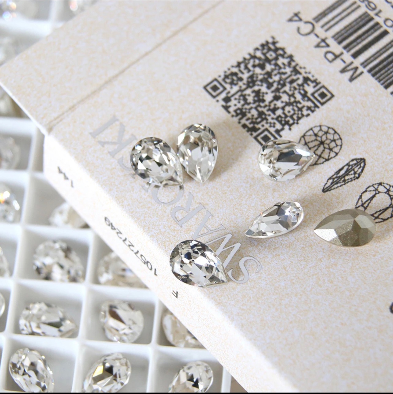 正品施家水晶4320爆闪美甲饰品钻