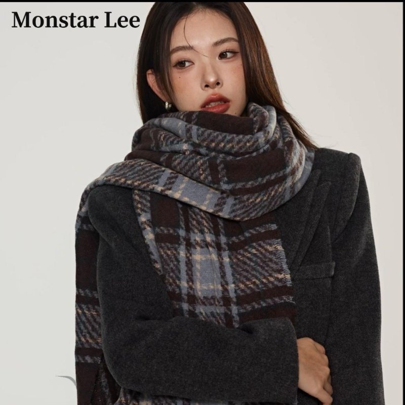 Monstar Lee2025新款秋冬季保暖格子情侣韩系小众礼物JK围巾