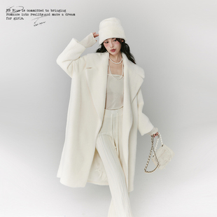 环保皮草皮毛一体外套大衣女秋冬气质名媛长款 原创设计 BLUE