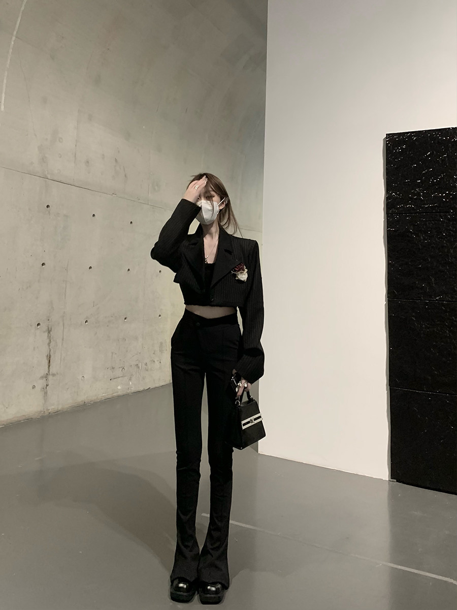 BB BLUE小众设计师款原创暗黑系气质条纹短西装外套高级小西服秋