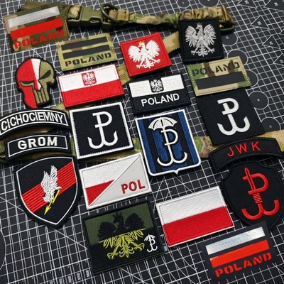 雕刻波兰雷鸣特种队臂章反光旗帜魔术贴章军迷战术背包贴徽章布贴