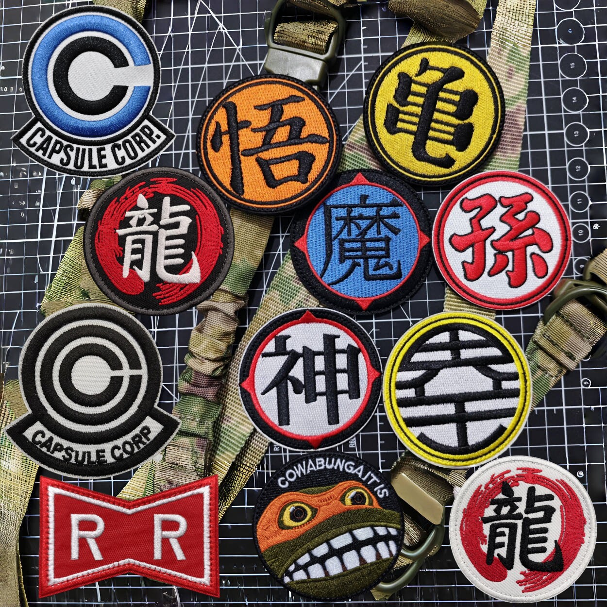 七龙珠动漫周边魔术贴章胶囊公司标志徽章士气章刺绣布贴个性臂章