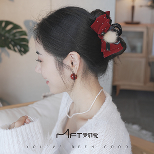 兰壹壹小毛球抓夹秋冬新款毛绒球多层蝴蝶结丝绒钻钻发夹发饰