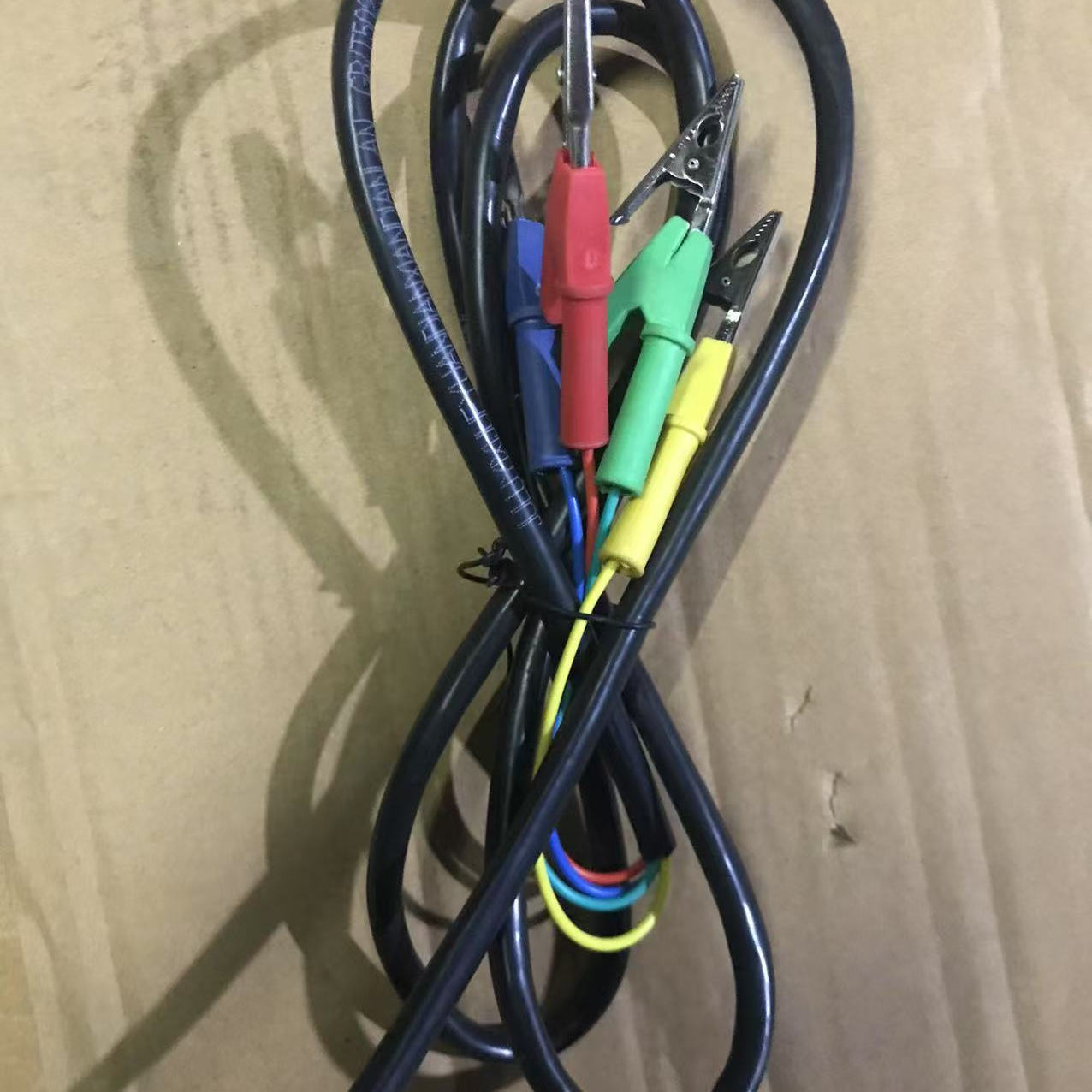 钳形互感器压线abcn采样