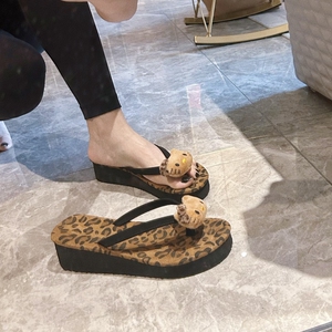 「5cm增高」豹纹KT猫人字拖