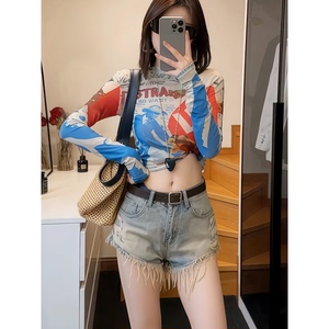 大码美式复古印花长袖上衣女2026春夏季修身显瘦短款防晒罩衫T恤