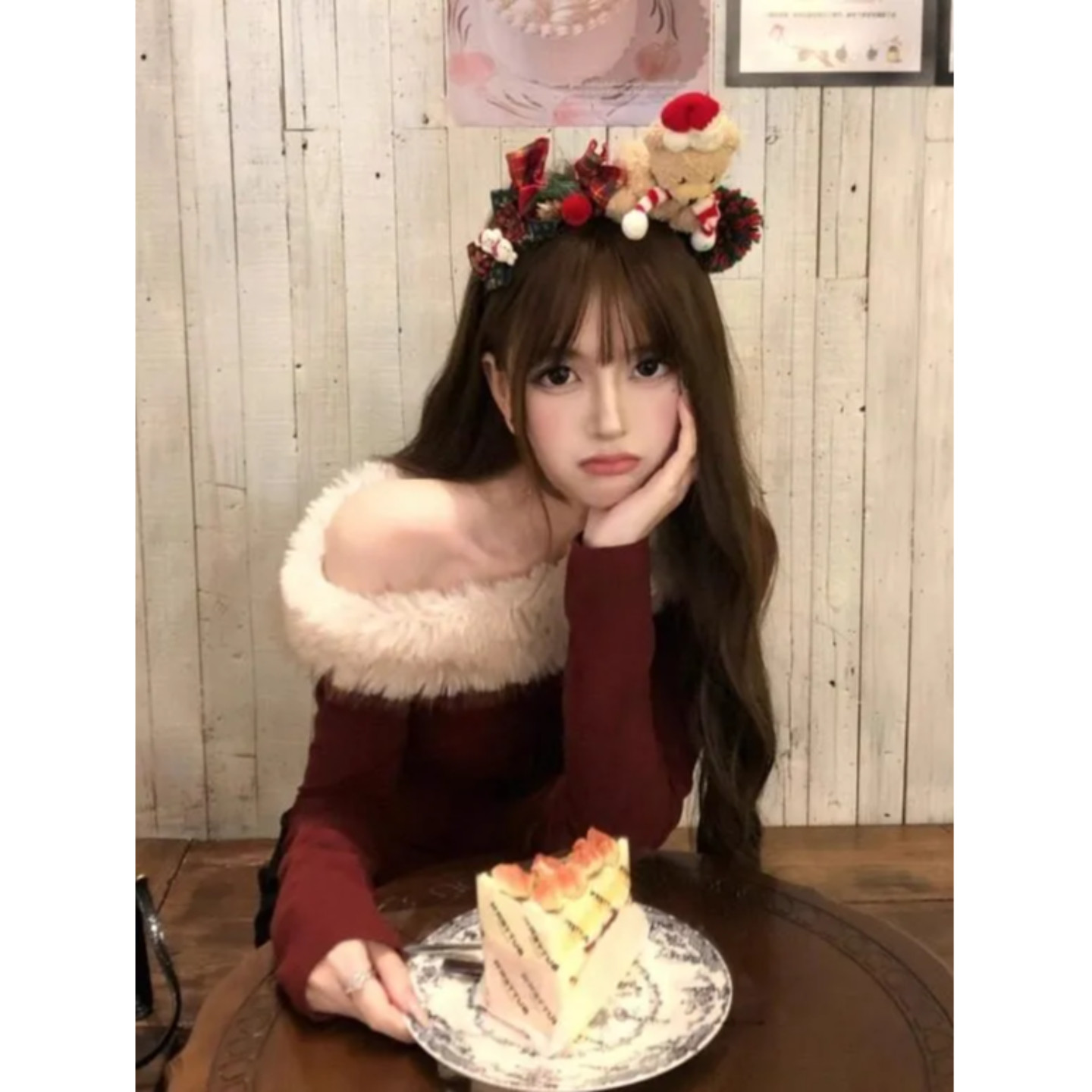 大码胖mm新年穿搭红色毛领一字肩针织衫女秋冬本命年露肩毛衣上衣,女装/女士精品,大码内搭,淘宝优惠券,粉丝福利购,淘宝优惠卷