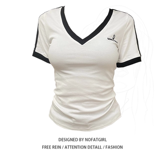 修身 大码 T恤女夏新款 复古三条杠短袖 设计感小众正肩上衣 胖mm美式