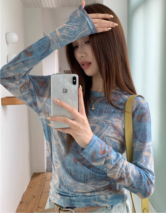 大码复古扎染印花薄款网纱T恤女早秋设计感别致长袖防晒罩衫上衣