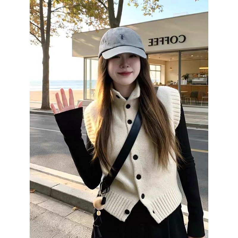 大码胖mm韩系学院风针织坎肩背心马甲开衫女秋冬黑色打底衫两件套,女装/女士精品,大码套装,淘宝优惠券,粉丝福利购,淘宝优惠卷