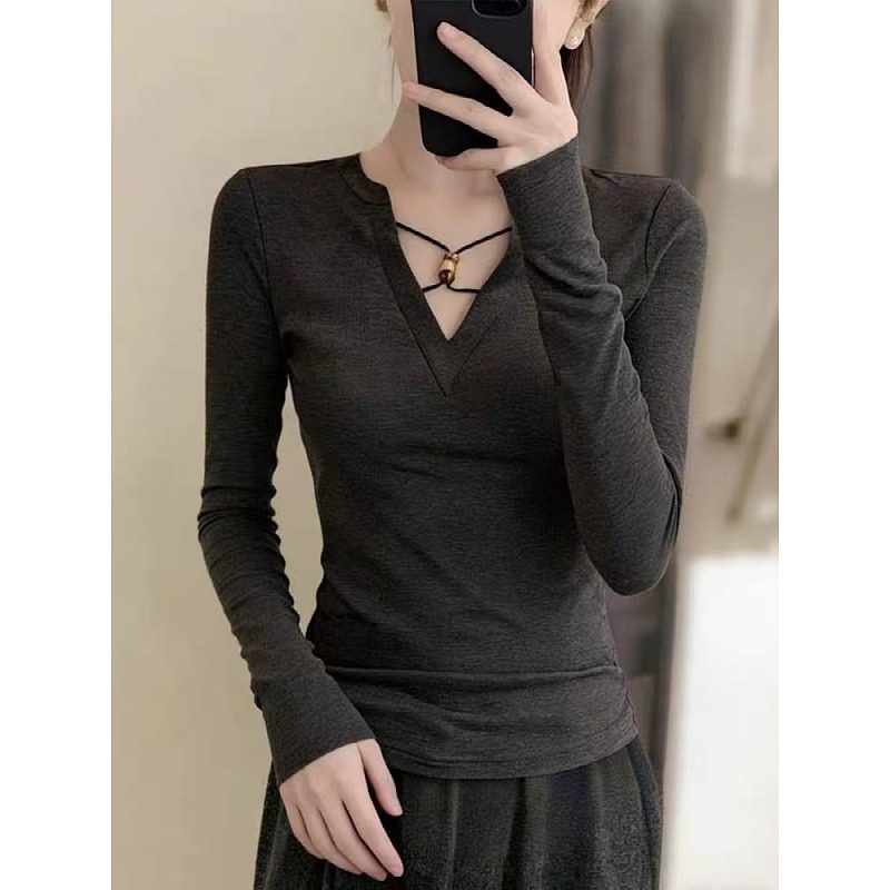 大码胖mm时尚百搭v领长袖T恤女秋冬季修身显瘦气质内搭打底衫上衣,女装/女士精品,大码内搭,淘宝优惠券,粉丝福利购,淘宝优惠卷
