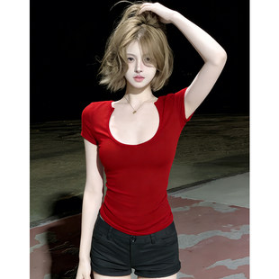 修身 T恤女2026夏季 显瘦百搭辣妹风设计感上衣 红色显白U领短袖 大码