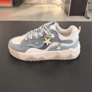 安踏小海星板鞋女2026春新款1复古平底增高休闲运动鞋122618036