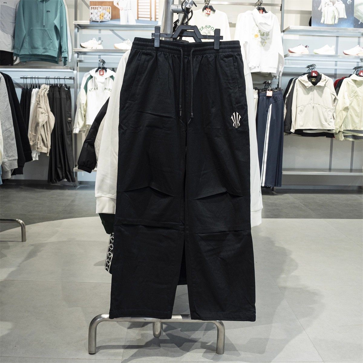 安踏凯里·欧文系列加绒运动长裤男美式1休闲宽松卫裤子172541505