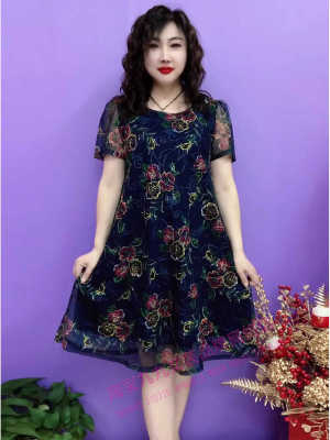 显瘦中长款短袖网纱刺绣花气质