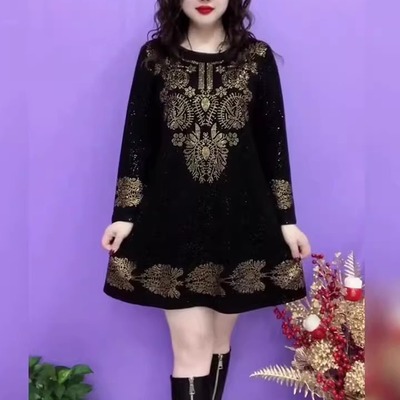 2025秋冬新款时尚气质烫钻大码连衣裙女中长款宽松显瘦百搭打底裙