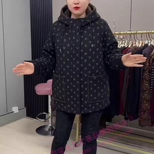 韩版连帽中老年妈妈棉服过冬大码休闲印花宽松百搭休闲保暖外套