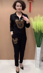 洋气妈妈套装拉链罗马棉蝴蝶烫钻宽松遮肚减龄长袖休闲运动两件套