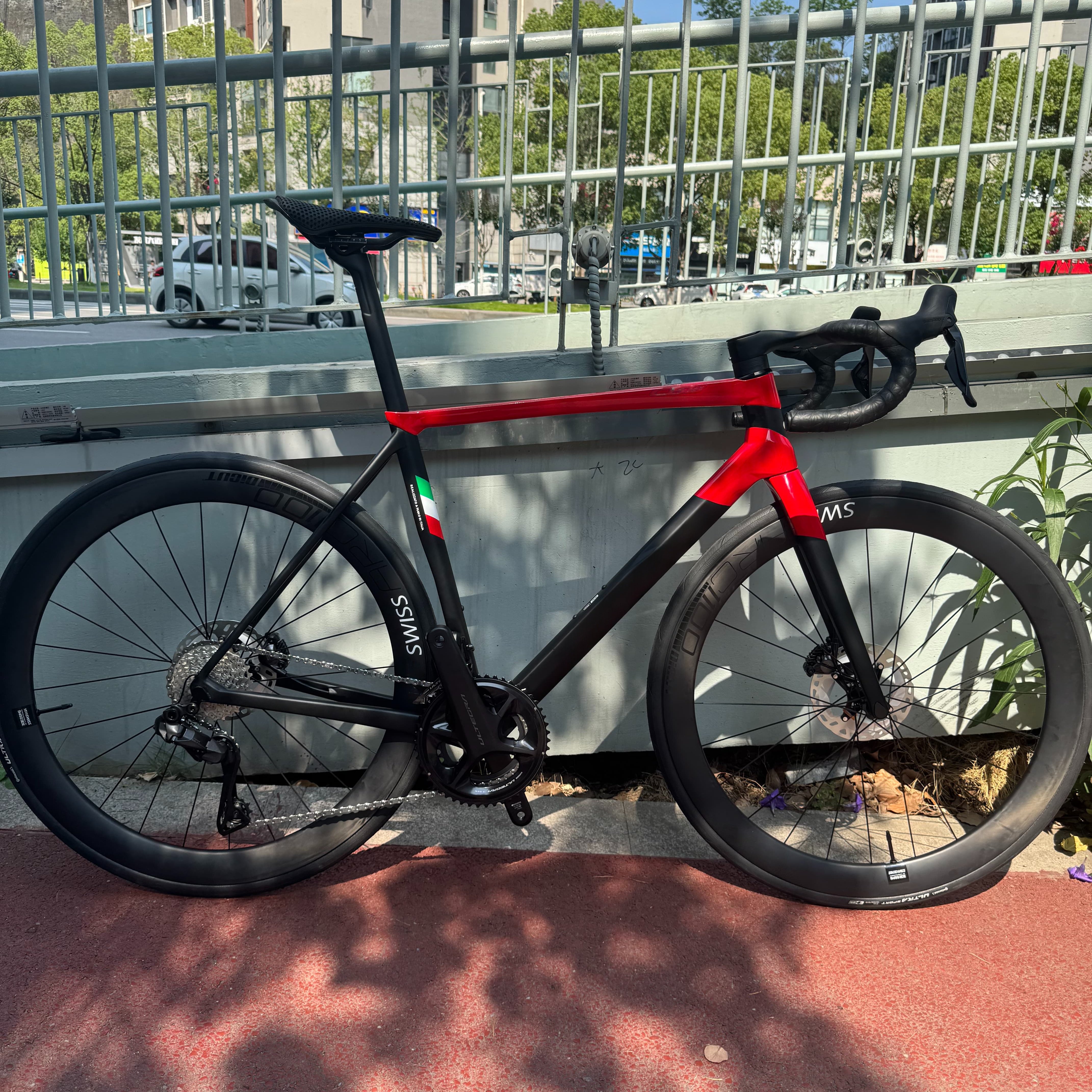 COLNAGO梅花C68 意大利碳纤维碟刹全内走线公路自行车架定制