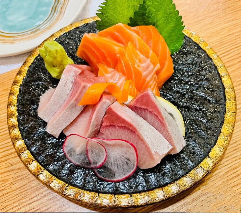 日本式怀石料理陶瓷餐具刺身手握火炙寿司拼盘烧鸟烤肉圆盘子金边