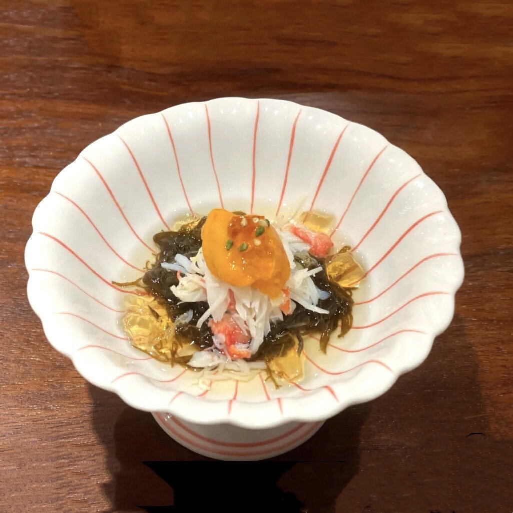 日本料理怀石料理陶瓷餐具高脚台圆形菊花碟小吃菜盘海草碟甜品碗