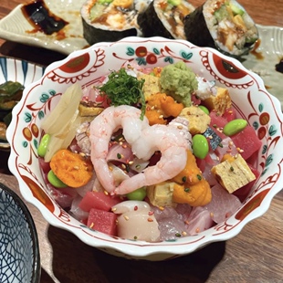 日本怀石会席板前料理陶瓷餐具圆形海鲜汤泡饭碗烧牛肉饭面碗创意