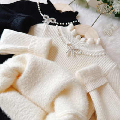 洋气冬季女童一体绒花边领毛衣