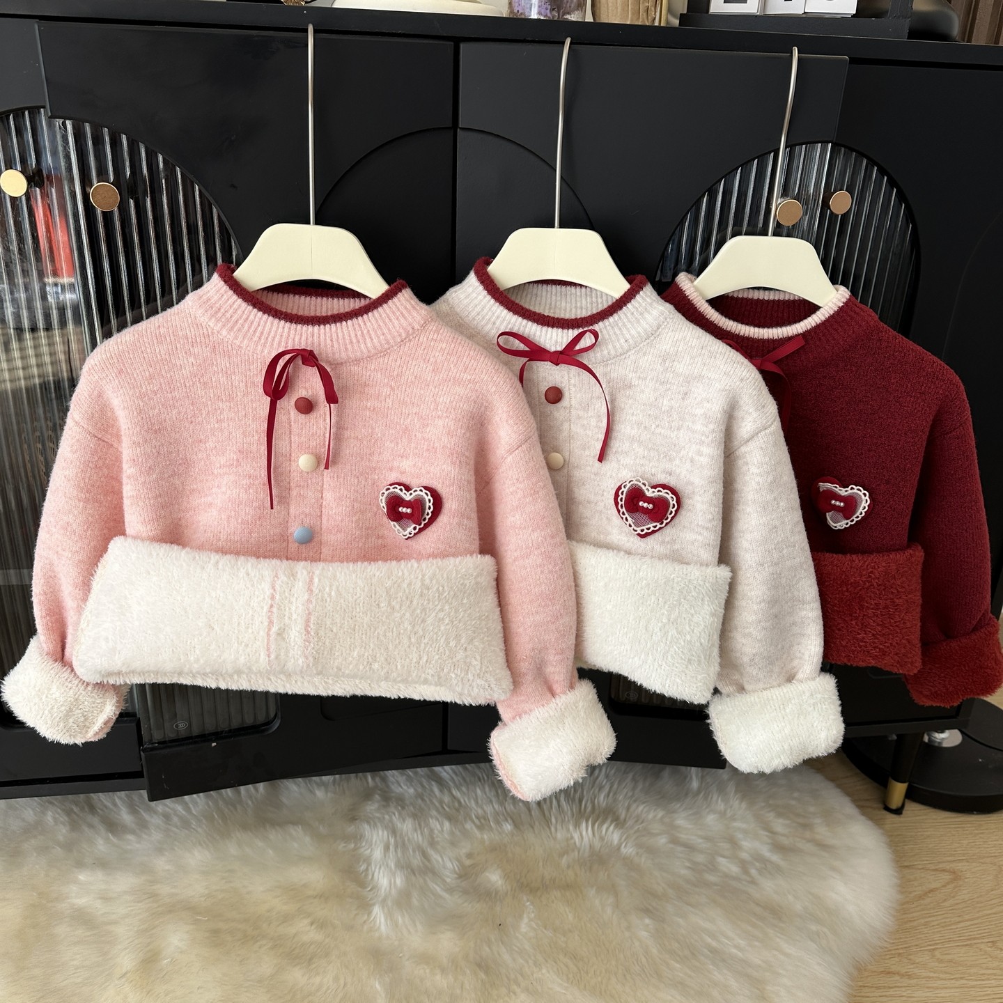 女童爱心刺绣毛衣加绒假开衫冬洋气一体绒女宝加厚保暖针织衫外套