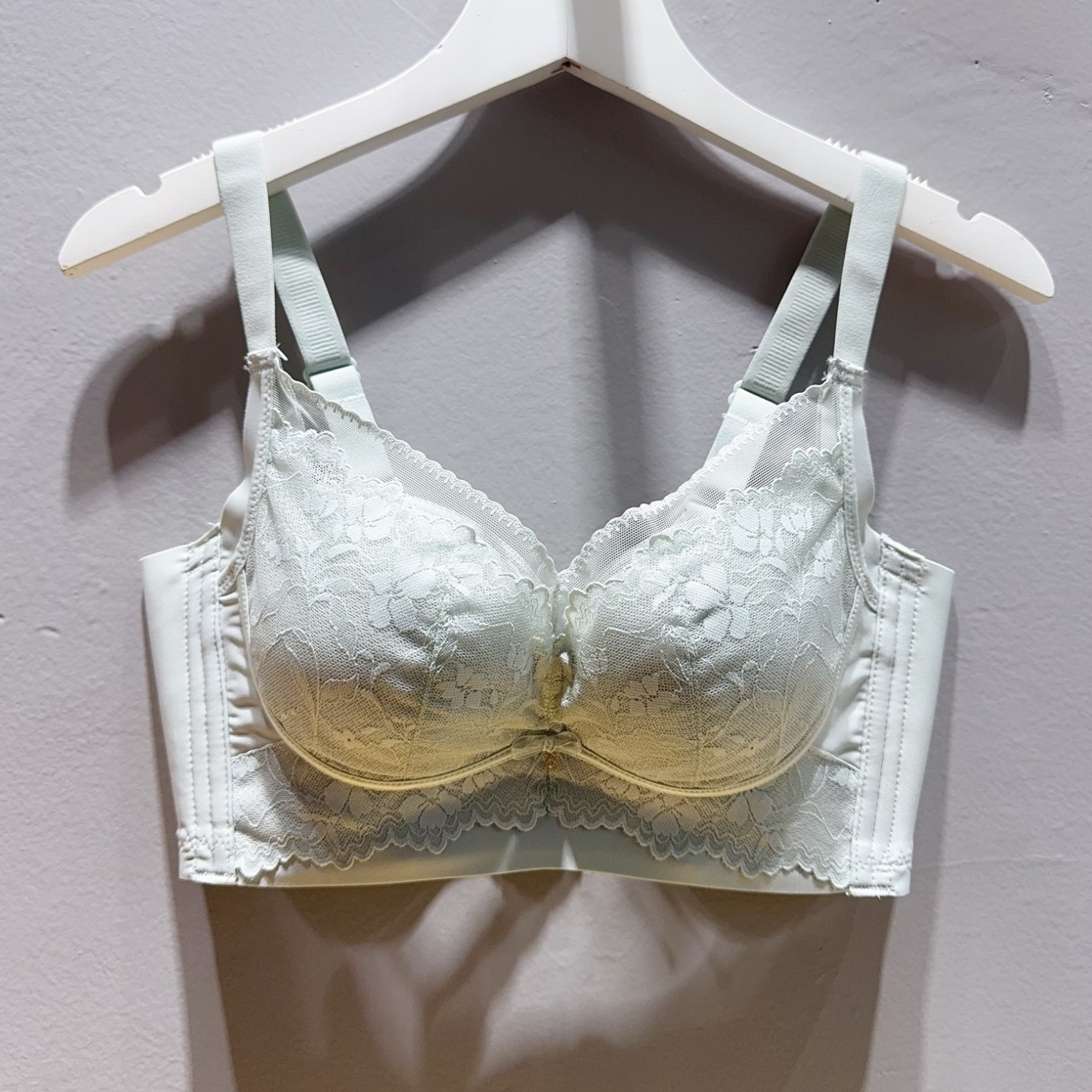 女B罩2cm中厚桑蚕丝滑滑杯内衣