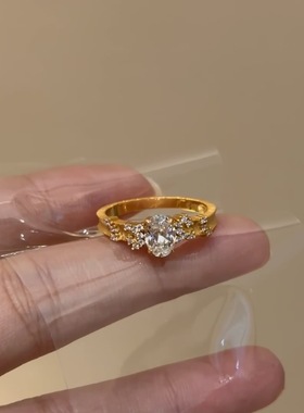 爆闪点钻鸽子蛋戒指复古宫廷风