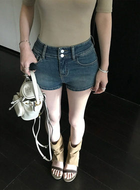 Skk Store 裤王回归 韩漫小牛仔自带丰胯显腰细~包臀牛仔短裤女夏