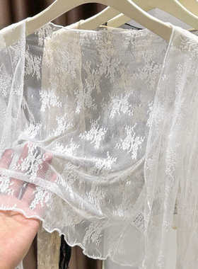 白色V领蕾丝披肩开衫女配吊带裙防晒罩衫外搭短款网纱小坎肩上衣