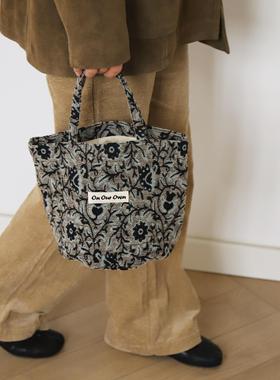 On Our Own 原创 复古黑灰藤蔓提花圆底手提袋 菜篮子手拎包