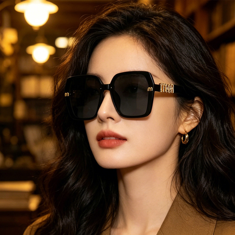 简约方框片偏光太阳镜女防紫外线大框墨镜女显脸小高级感防晒眼镜